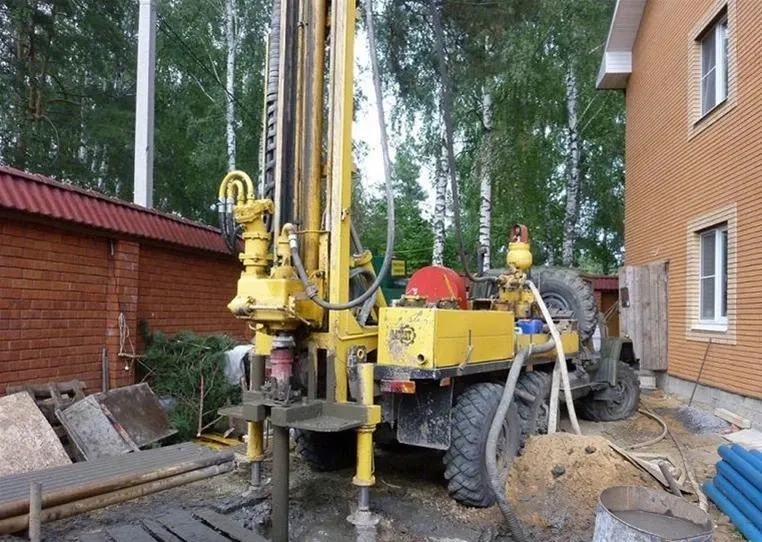 Бурение скважин на воду в Московской области: особенности региона