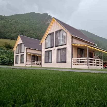 Фон на котором стоит главный инженер | Кимберия